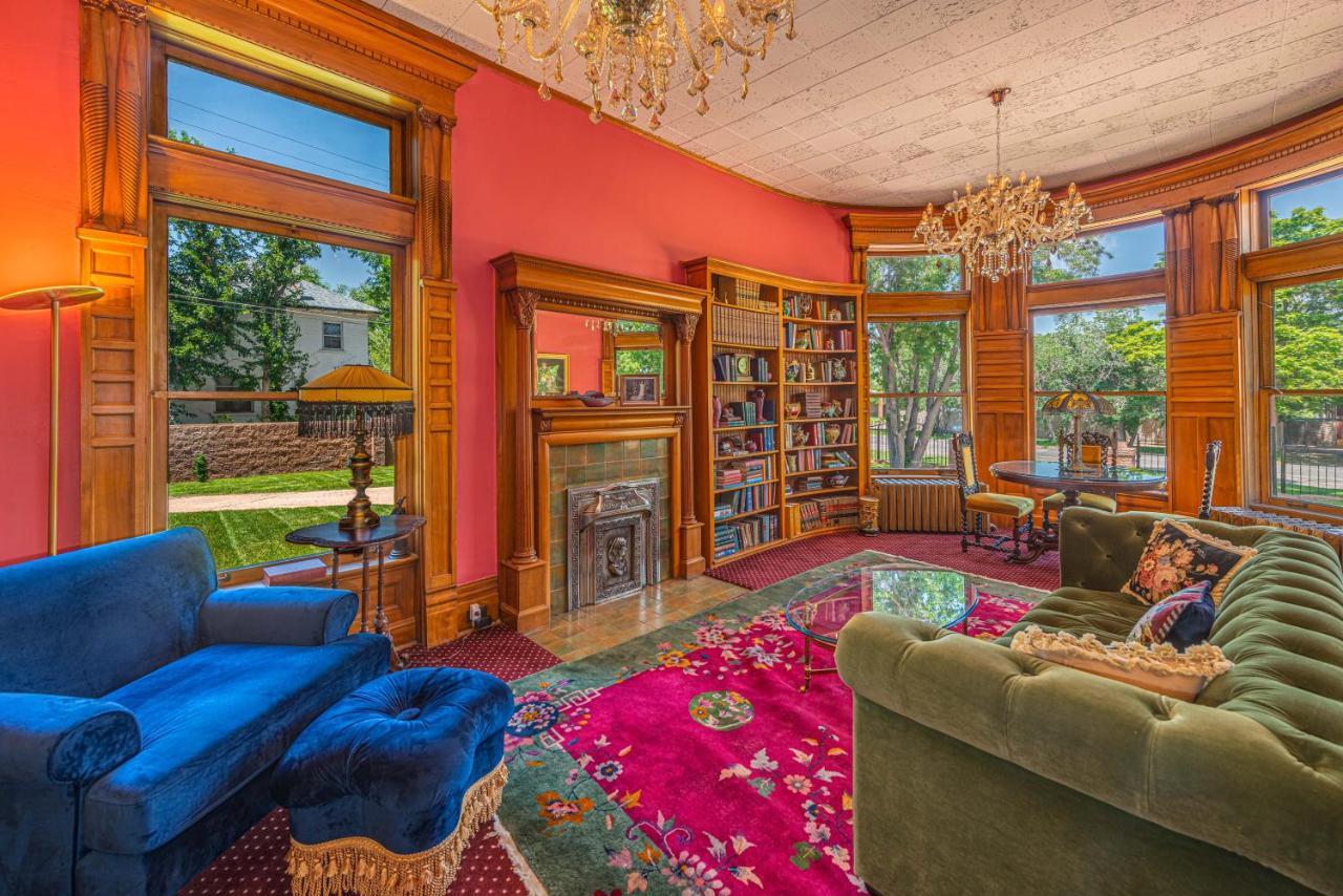 Orman Mansion - Pueblo'S Most Luxurious Stay! Εξωτερικό φωτογραφία